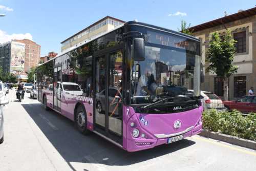 Belediye otobüs hat ve hareket saatlerinde düzenleme yaptı