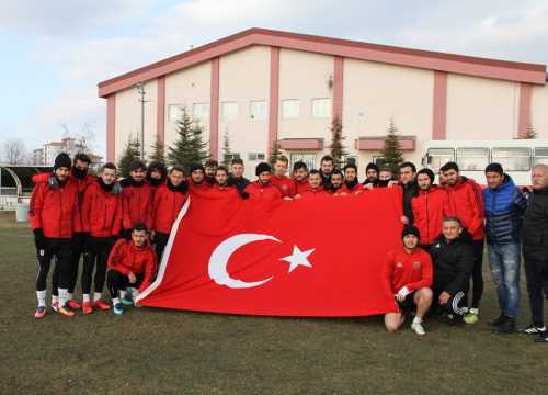 BELEDİYE SPOR'DAN ASKERLERİMİZE MANEVİ DESTEK