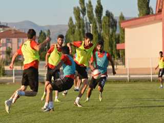 Belediyespor’da durmak yok,antrenmana devam