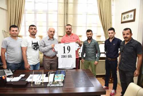 Beşiktaşlılar Derneğinden Gül’ü ziyaret etti