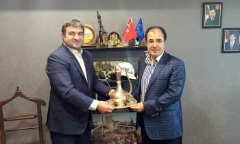 CAHİT BAĞCI’DAN ÇORUM ESNAFINA DESTEK