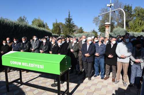 Cengiz Özkader vefat etti