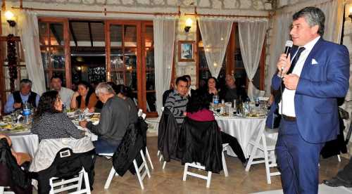 Çeşme'deki Çorumlular Yemekte buluştu