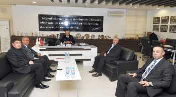 CHP  ÜCRETLİ PARKTAN ŞİKAYETÇİ