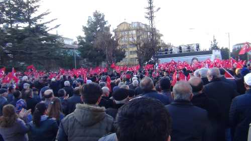 CHP'DEN ÜÇ BİN KİŞİLİK HAYIR MİTİNGİ