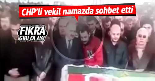 CHP'li Levent Gök Ankara'da yaşanan katliamın ardından hayatını kaybeden vatandaşların cenaze namazında yanındakiyle muhabbet etti. 
