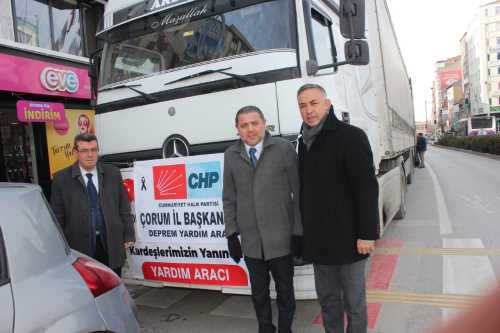 CHP'nin yardım TIR'ı Deprem Bölgesinde