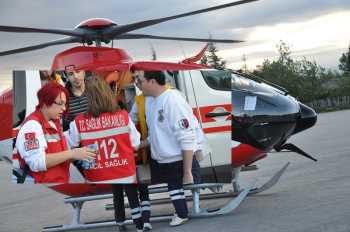 ÇORUM - ÖĞRETMENİN PARMAĞI KOPTU