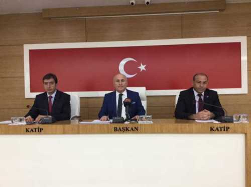  Çorum Ak Parti'nin İL Genel Meclis Başkanı Halil İbrahim Kaya Partisinden 1 yıllığına ihraç edildi