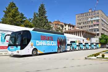 ÇORUM AK PARTİ'NİN SEÇİM ARAÇLARI  SEÇİM MEYDANINA İNDİ