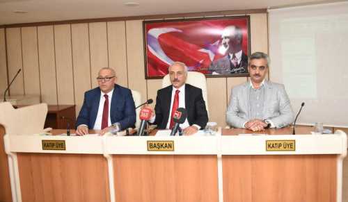 Çorum Belediye Meclisi Zeki Gül başkanlığında toplandı