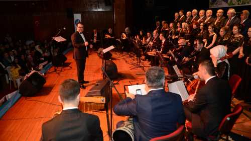 Çorum Belediyesi TSM Korosu yine mest etti