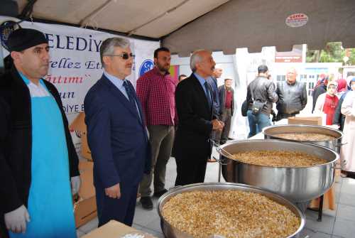 ÇORUM BELEDİYESİNDEN HIDIRELLEZ HEDİĞİ