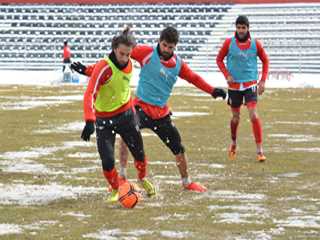 ÇORUM BLDY SPOR KIRIKHAN SPORLA ZORLU BİR MAÇA ÇIKACAK