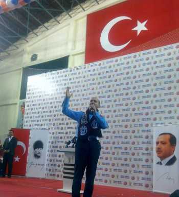 ÇORUM'DA AK PARTİYİ %65 ÇIKARMAYA VARMISINIZ 