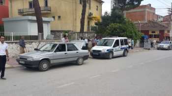 ÇORUM’DA BANKA ÖNÜNDE ‘MUHTARI’ BIÇAKLADILAR