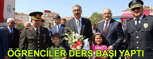 Çorum'da Binlerce  öğrenci için bugün ders zili çaldı