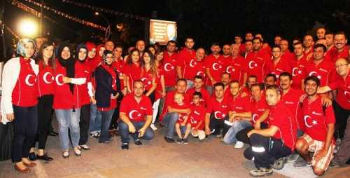 Çorum’da Fethullahçı Terör Örgütü’nün (FETÖ) gerçekleştirdiği darbe girişimine karşı tepkiler sürüyor