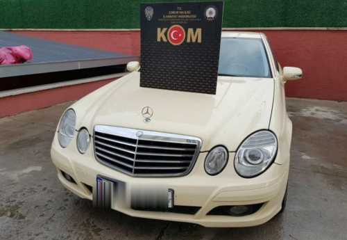 Çorum'da Kaçak Mecedes Yakalandı!