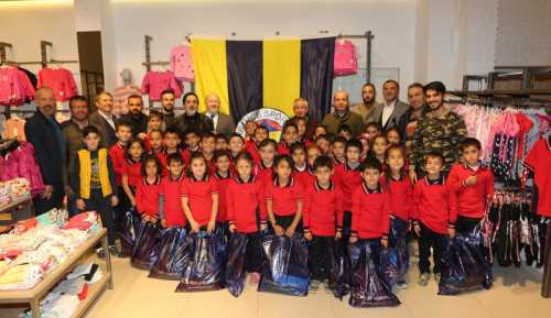 Çorum FB  Derneği’nden öğrencilere kıyafet yardımı