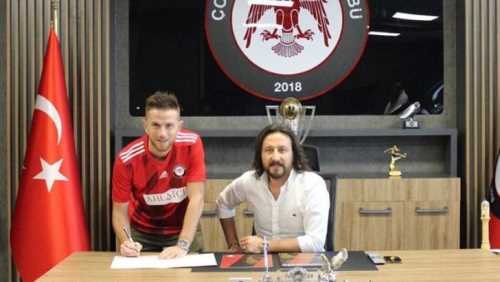 Çorum FK Umut Kaya’yı renklerine bağladı