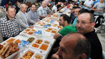 ÇORUM GAZETECİLER CEMİYETİNDEN ANLAMLI İFTAR