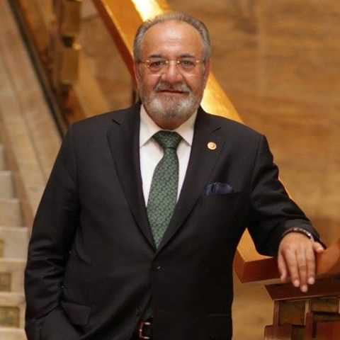 Çorum Milletvekili ve TBMM İdare Amiri Salim Uslu, Türkiye İş Kurumu Çorum İl Müdürlüğü Hizmet Binasının 2017 yılı Bütçe Programına alındığını söyledi