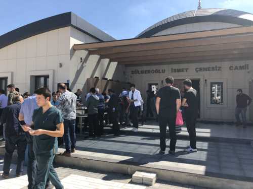 Çorum Özel Hastanesi Aşure Dağıttı