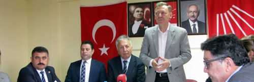 Cumhuriyet Halk Partisi Genel Merkezi tarafından düzenlenen ‘Parti Eğitmenlerine Uyum Eğitimi’ konulu toplantı dün Çorum’da gerçekleşti.