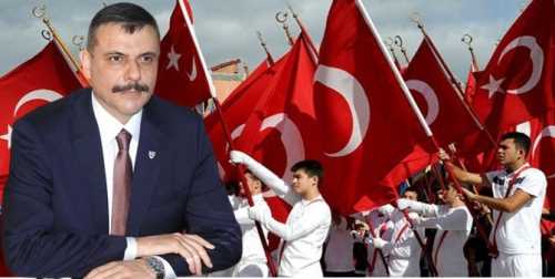 Cumhuriyetin en güçlü sahipleri gençlerimiz 