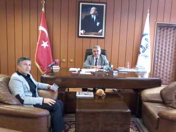 E.ŞİMŞEK  İL MÜFTÜSÜ DR AHMET  AKIN'I ZİYARET ETTİ