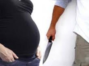 EŞİNİ BIÇAKLADI İDDİASI