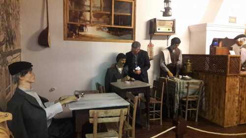 Efsane Tıkının Kıraathanesi