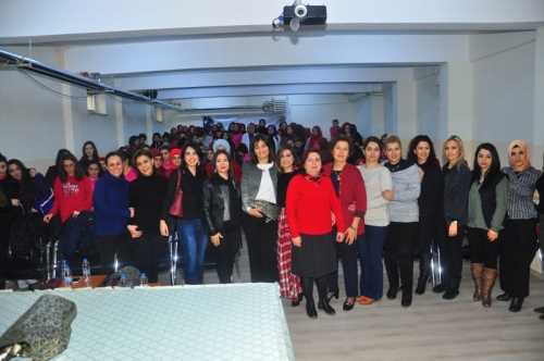 GİRİŞİMCİ KADINLAR İNTERNET KULLANIMI BİLGİSİ ALDI