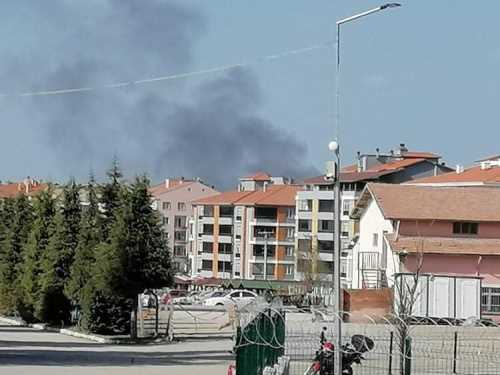 Hıdırlık civarında bulunan bir depoda yangın çıktı