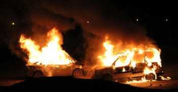  Hür Dava Partisi  ile BDP'liler arasında çıkan taşlı ve sopalı kavga