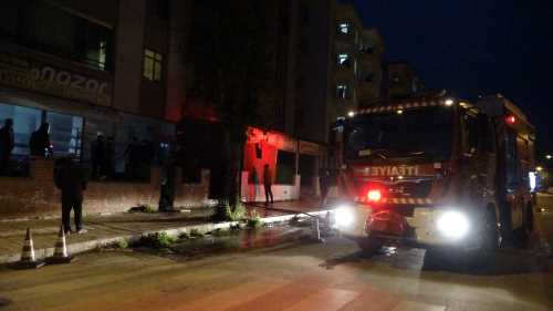 İftar saatinde bir depoda çıkan yangın korkuttu