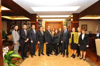 KADIN GİRİŞİMCİLERDEN VALİ KARA’YA ZİYARET