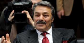 Kadir İnanır Fenalaşarak  Hastaneye kaldırıldı