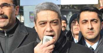 KAMU-SEN MAAŞ BORDROLARINI YAKTI