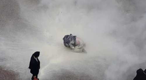 Kendini yakan adamın boşandığı eski eşi ve ablası konuştu!