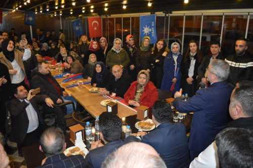 Kent Meydanı’na "Millet Kıraathanesi yapacağız" 
