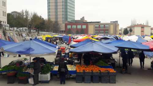  Korona virüsü Çarşamba pazarını da vurdu!