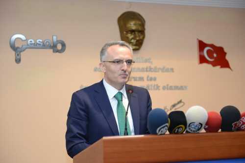 MALİYE BAKANI NACİ AĞBAL ÇORUM'DA