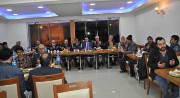 Millete Hizmetin Hakka Hizmet olduğunu idrak etmiş bir kardeşinizim