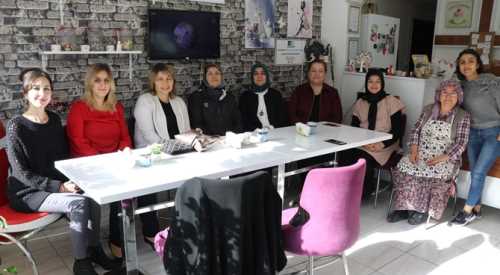 Protokol Eşlerinden “Bekirim Kek Evi’ne” Ziyaret