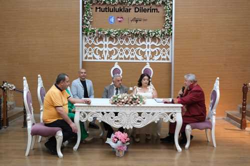 Recep Gür Dünya Evine Girdi!