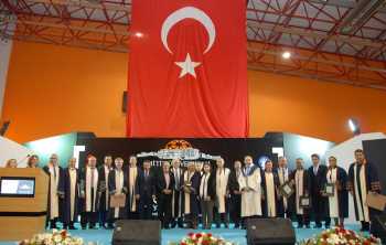 REKTÖR ALKAN "HİTİT ÜNİVERSİTESİ PARLAYAN YILDIZ"