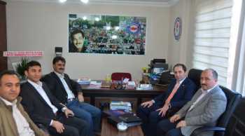 REKTÖR ALKAN’DAN EĞİTİM BİR-SEN’E ZİYARET