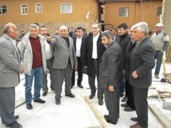 Sungurlu Kaymakamı Osman Beyazyıldız Köyleri ziyaret ederek incelemelerde bulundu